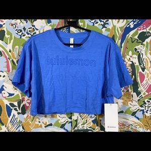 Lululemon All Yours Crop Tee *Graphic Shirt Top Women's Size 8 Blue Nile